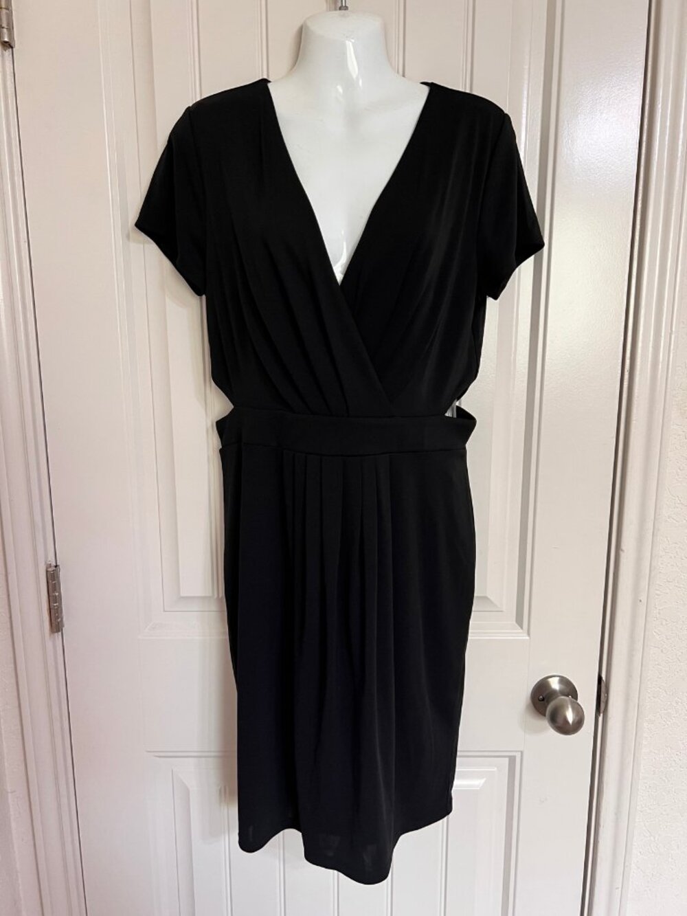 Bar III black surplice cocktail dress NWT — size L